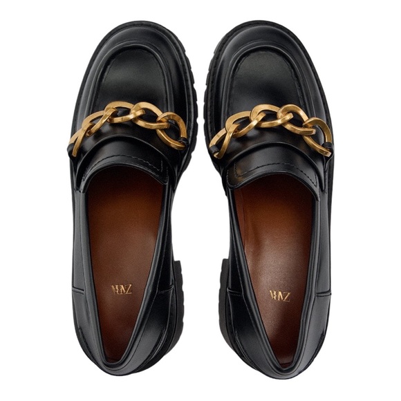 ZARA GOLD CHAIN DETAIL LUG SOLE HEELED LOAFERS - Picture 2 of 10